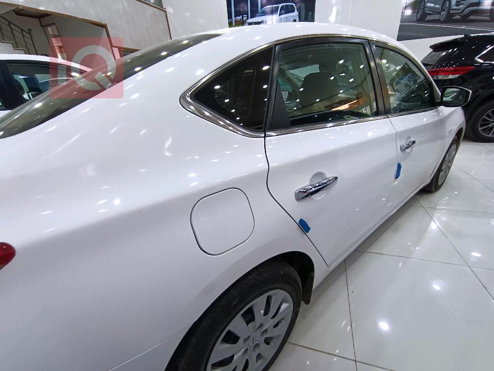 نيسان سنترا